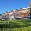 Naturfreundehaus Bodenseehaus mit Schwan davor